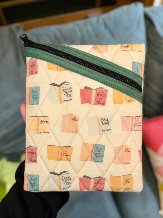 Classic Lit Kindle Sleeve